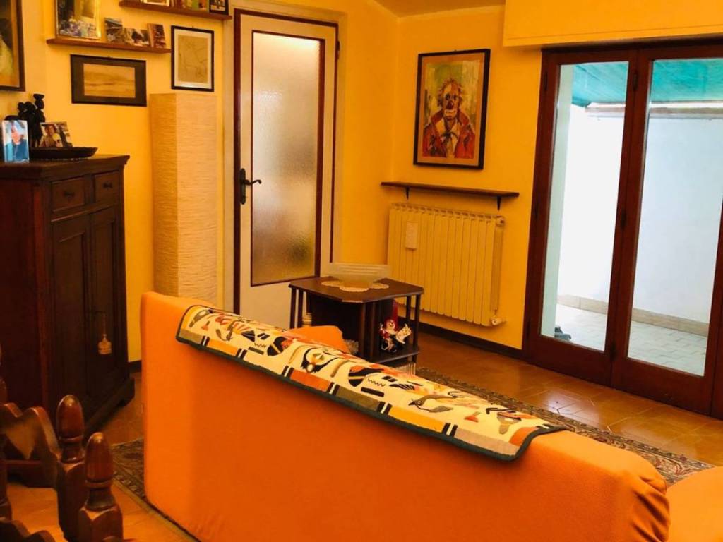 appartamento in vendita a Viareggio in zona Campo d'Aviazione