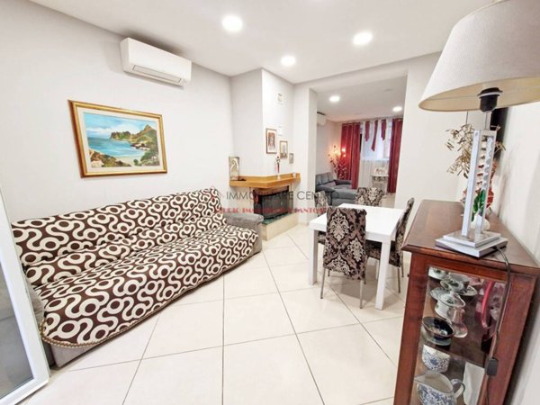 casa indipendente in vendita a Viareggio in zona Centro Storico