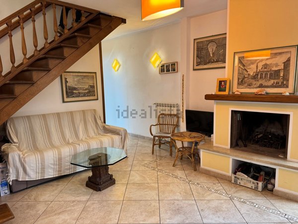 casa indipendente in vendita a Viareggio in zona Centro Storico