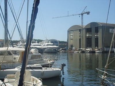 negozio in vendita a Viareggio