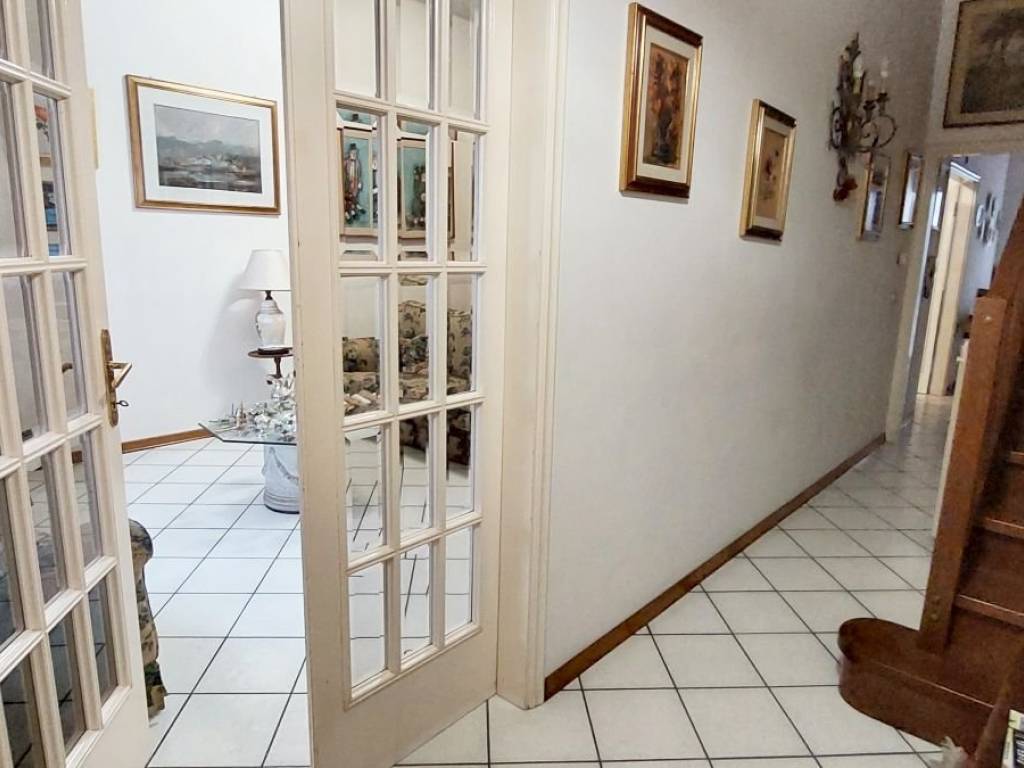 casa indipendente in vendita a Viareggio in zona Don Bosco