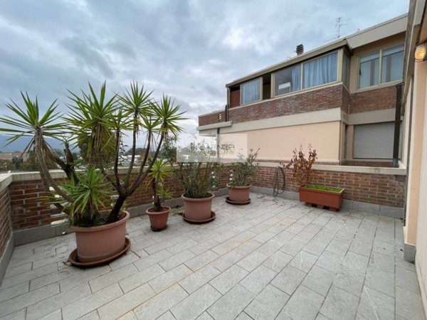 appartamento in vendita a Viareggio in zona Don Bosco