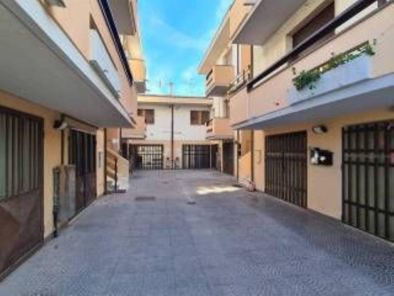 appartamento in vendita a Viareggio in zona Torre del Lago