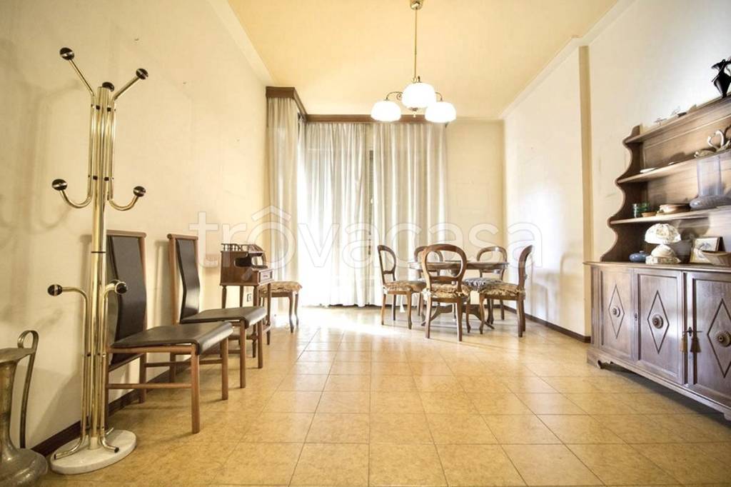appartamento in vendita a Viareggio in zona Don Bosco
