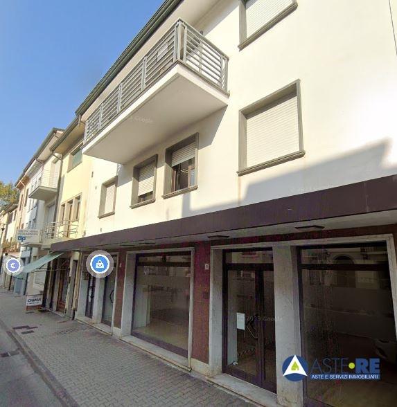 appartamento in vendita a Viareggio