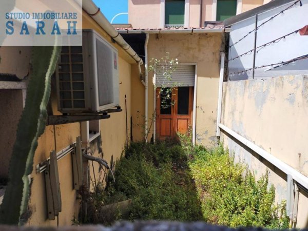 casa indipendente in vendita a Viareggio in zona Centro Storico