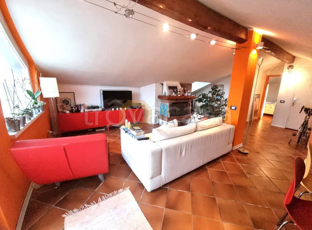 appartamento in vendita a Viareggio in zona Torre del Lago