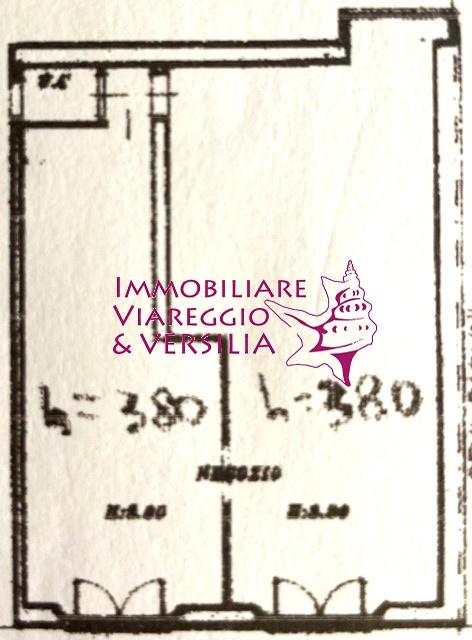 casa indipendente in vendita a Viareggio in zona Torre del Lago