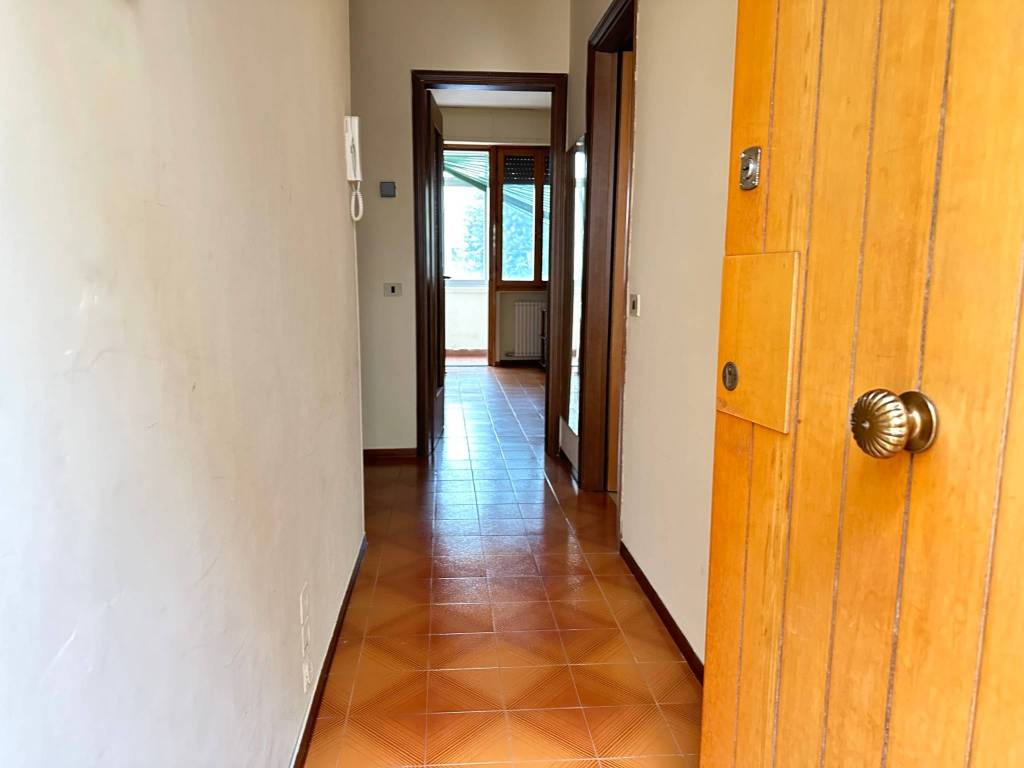appartamento in vendita a Viareggio in zona Campo d'Aviazione