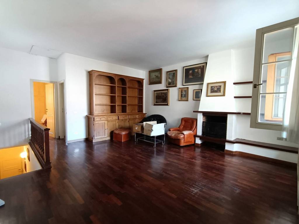 appartamento in vendita a Viareggio in zona Marco Polo
