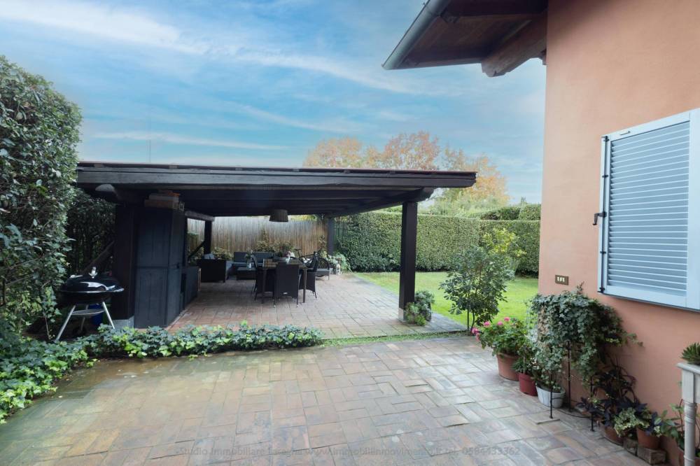 casa indipendente in vendita a Viareggio in zona Centro Storico