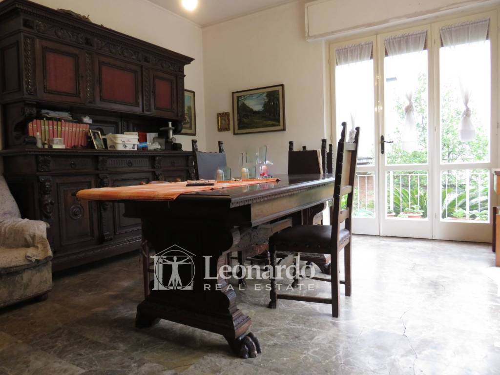 casa indipendente in vendita a Viareggio in zona Campo d'Aviazione