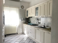 casa indipendente in vendita a Viareggio