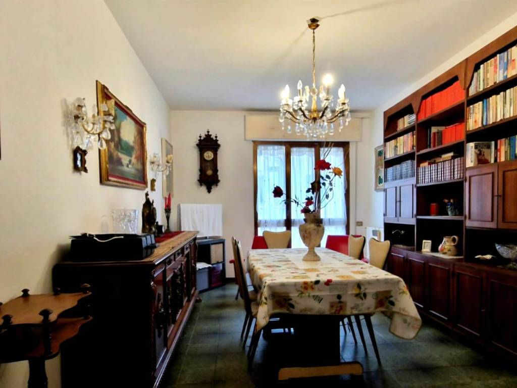 appartamento in vendita a Viareggio in zona Torre del Lago