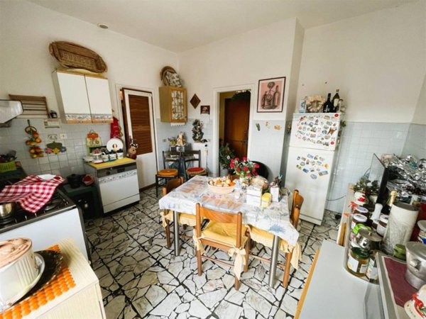 appartamento in vendita a Viareggio