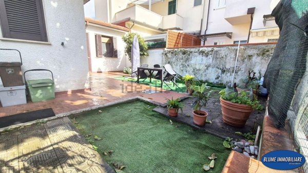 pentavano in vendita a Viareggio in zona Centro Storico