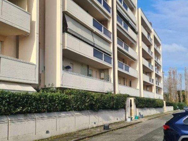 appartamento in vendita a Viareggio