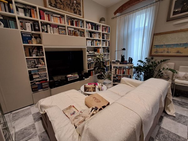 appartamento in vendita a Viareggio in zona Centro Storico