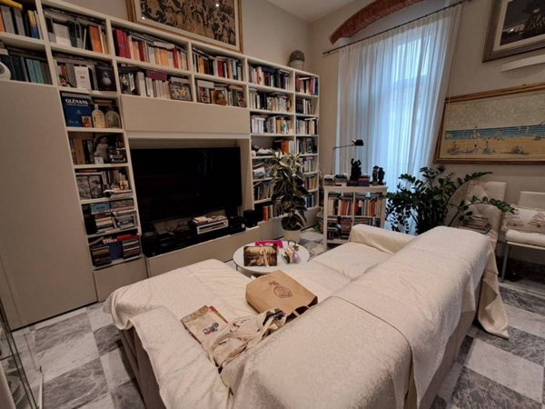 appartamento in vendita a Viareggio in zona Centro Storico