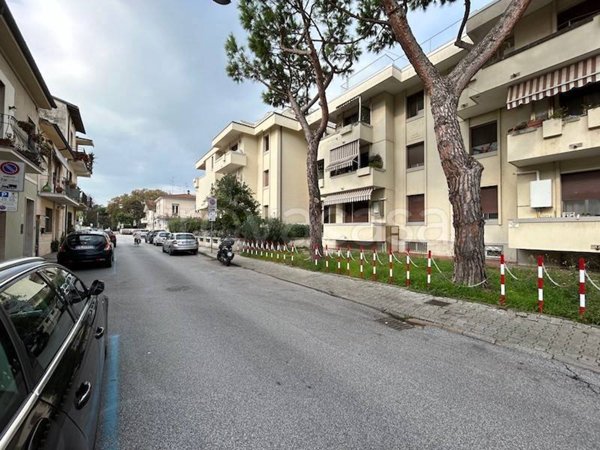 appartamento in vendita a Viareggio in zona Marco Polo