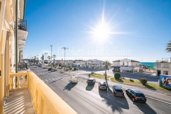 appartamento in vendita a Viareggio
