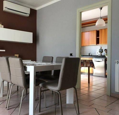 casa indipendente in vendita a Viareggio