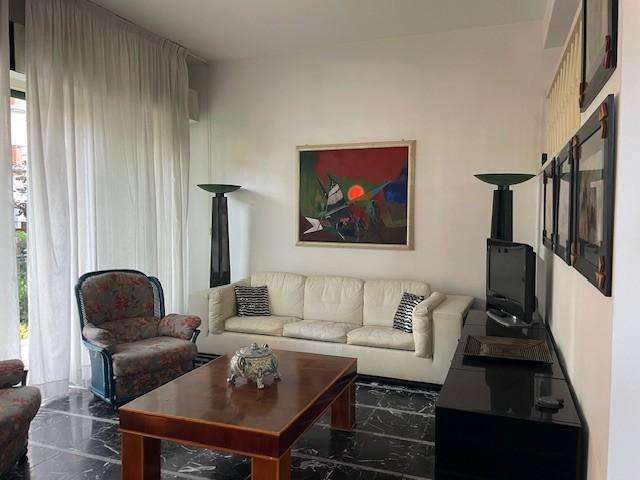 casa indipendente in vendita a Viareggio