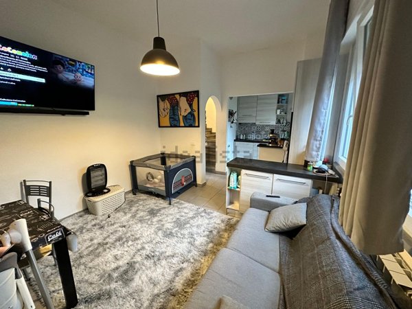 casa indipendente in vendita a Viareggio