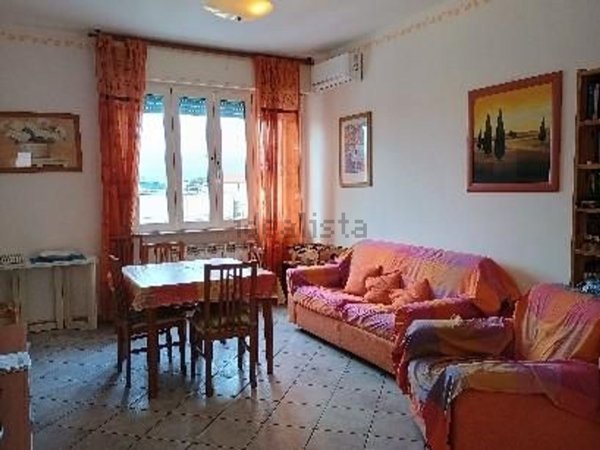 appartamento in vendita a Viareggio in zona Marco Polo