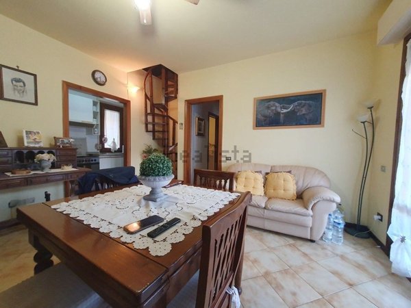 appartamento in vendita a Viareggio in zona Torre del Lago