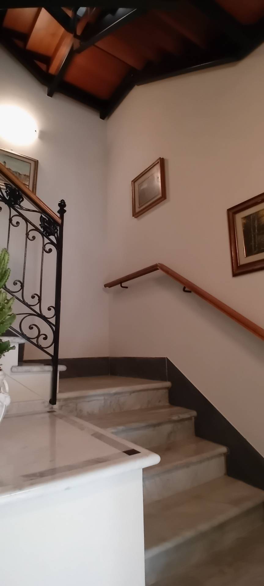 casa indipendente in vendita a Viareggio