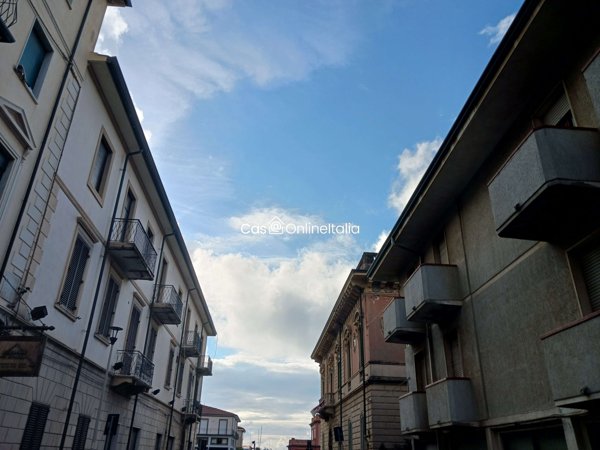 appartamento in vendita a Viareggio