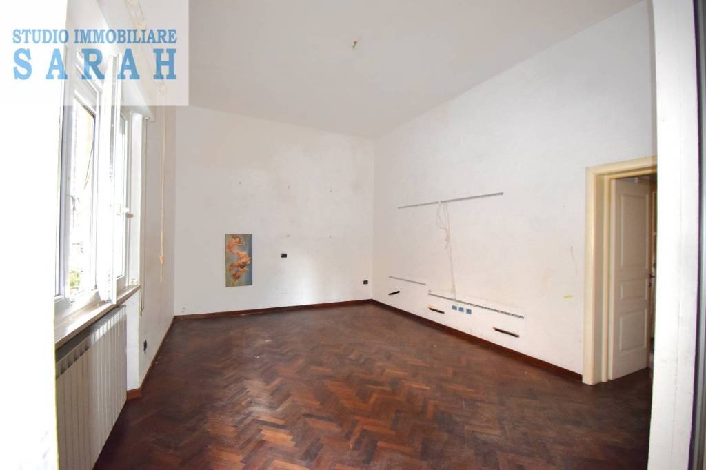 casa indipendente in vendita a Viareggio in zona Centro Storico