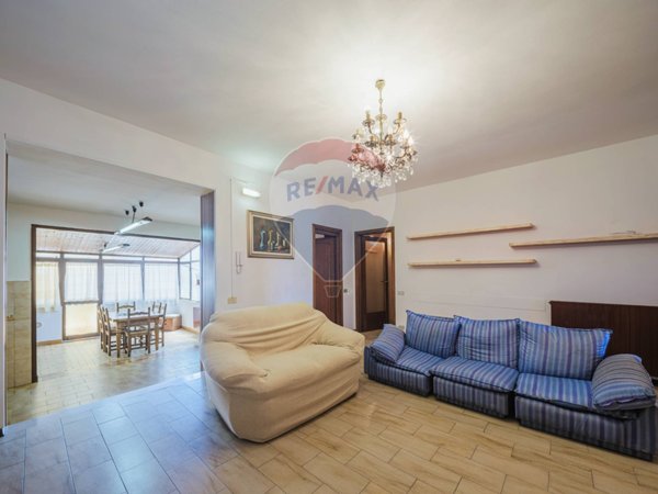 casa indipendente in vendita a Viareggio in zona Torre del Lago