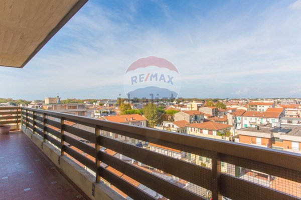 appartamento in vendita a Viareggio