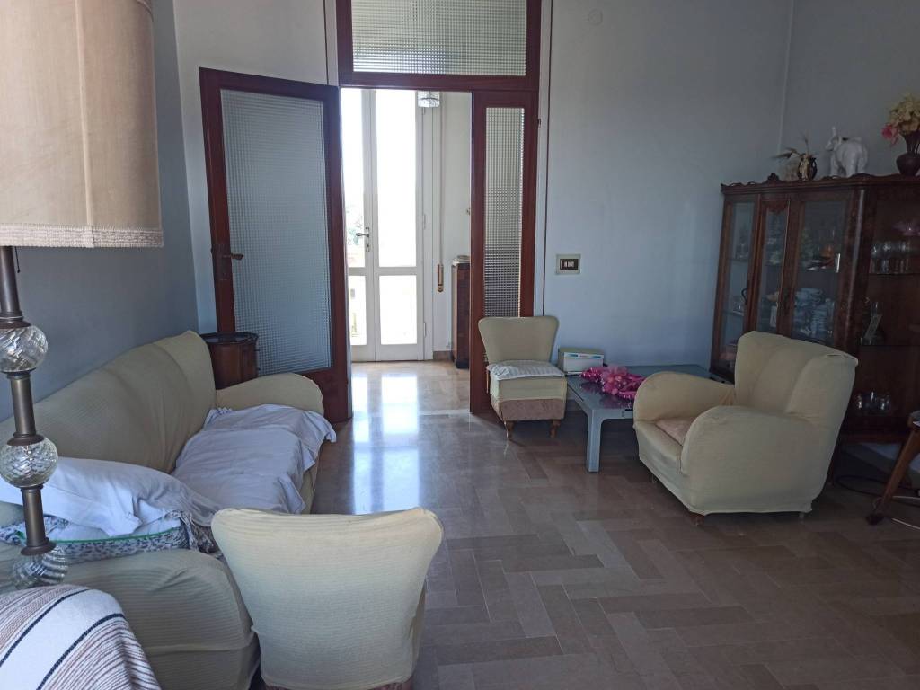 appartamento in vendita a Viareggio in zona Don Bosco