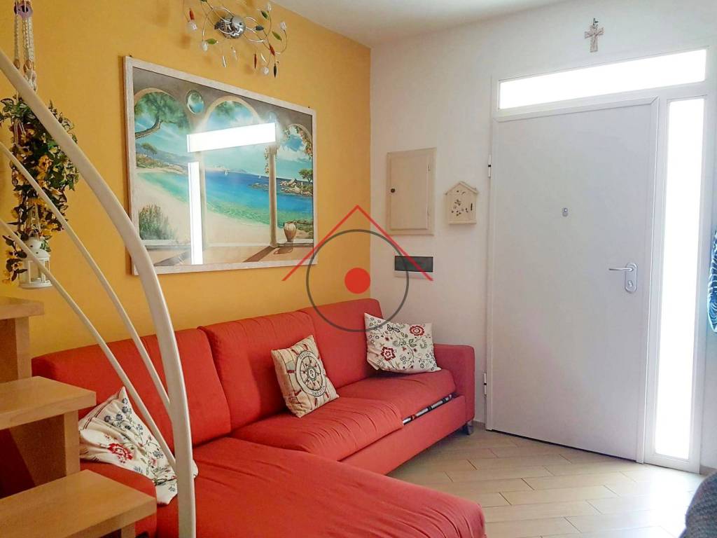 casa indipendente in vendita a Viareggio in zona Centro Storico
