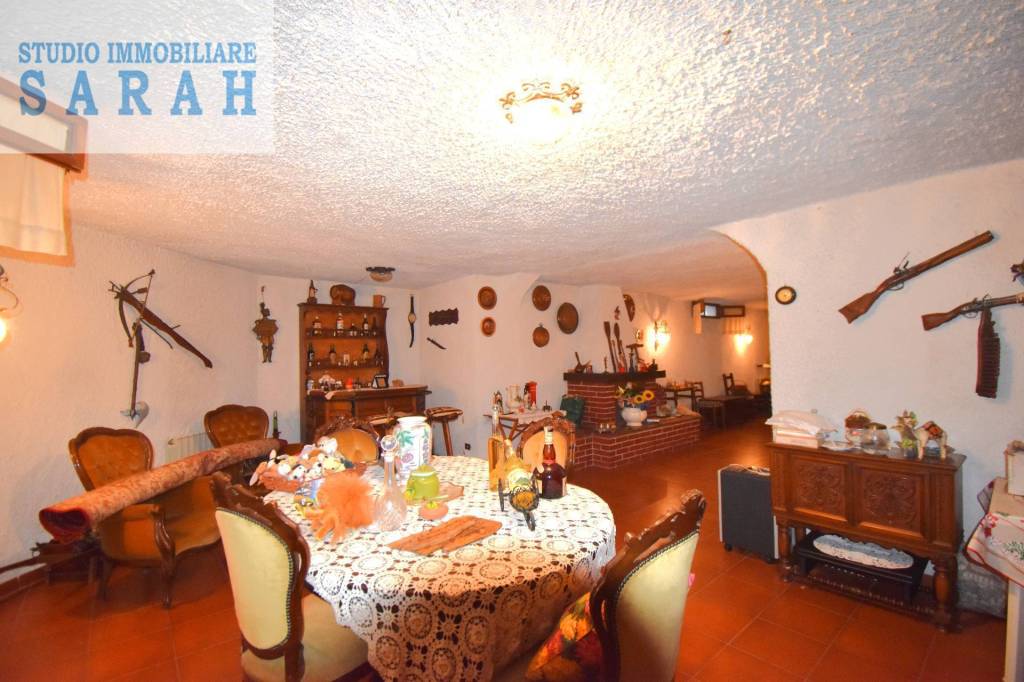 casa indipendente in vendita a Viareggio in zona Torre del Lago