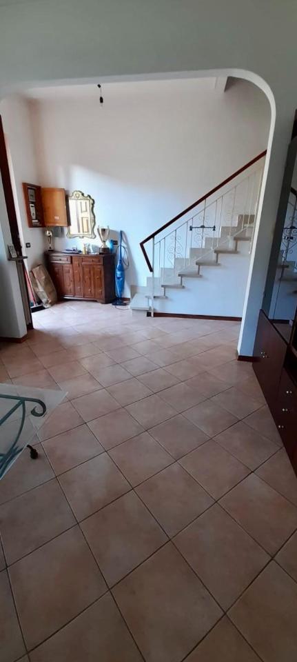 casa indipendente in vendita a Viareggio in zona Campo d'Aviazione