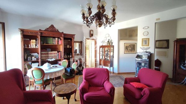 casa semindipendente in vendita a Viareggio in zona Centro Storico