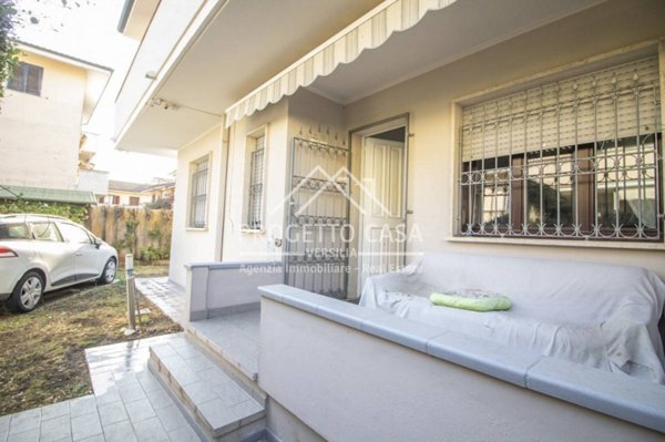 appartamento in vendita a Viareggio in zona Torre del Lago