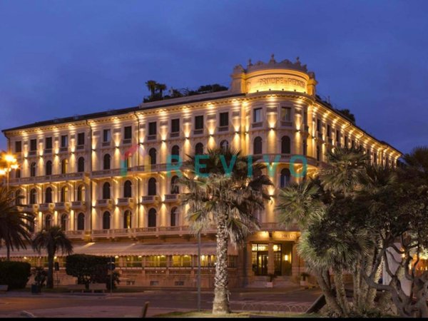 appartamento in vendita a Viareggio