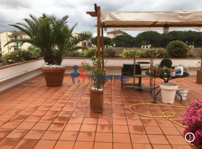appartamento in vendita a Viareggio