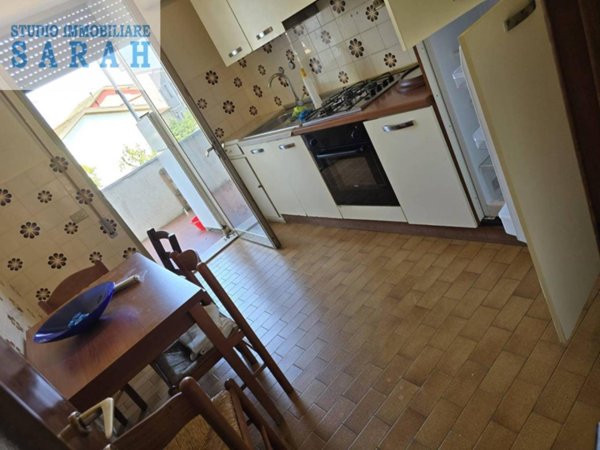 appartamento in vendita a Viareggio in zona Campo d'Aviazione