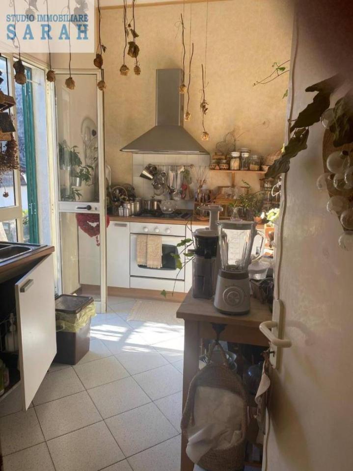 appartamento in vendita a Viareggio in zona Centro Storico
