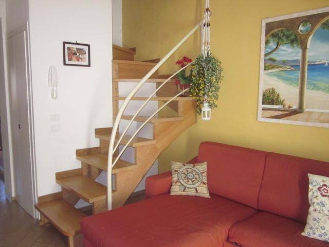 casa indipendente in vendita a Viareggio in zona Centro Storico