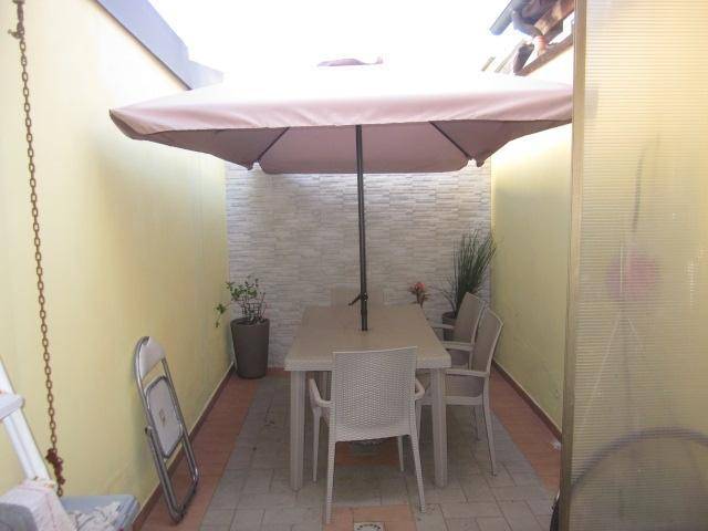 casa indipendente in vendita a Viareggio in zona Centro Storico