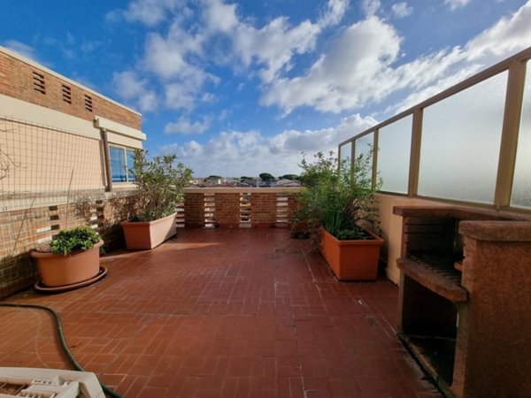 appartamento in vendita a Viareggio in zona Don Bosco