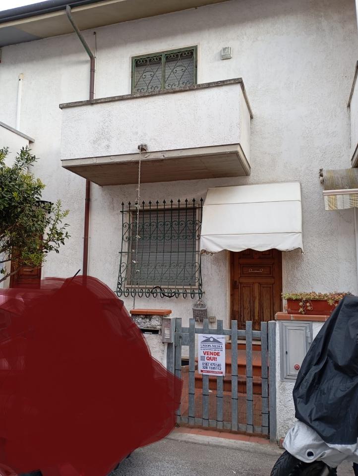 casa indipendente in vendita a Viareggio in zona Centro Storico