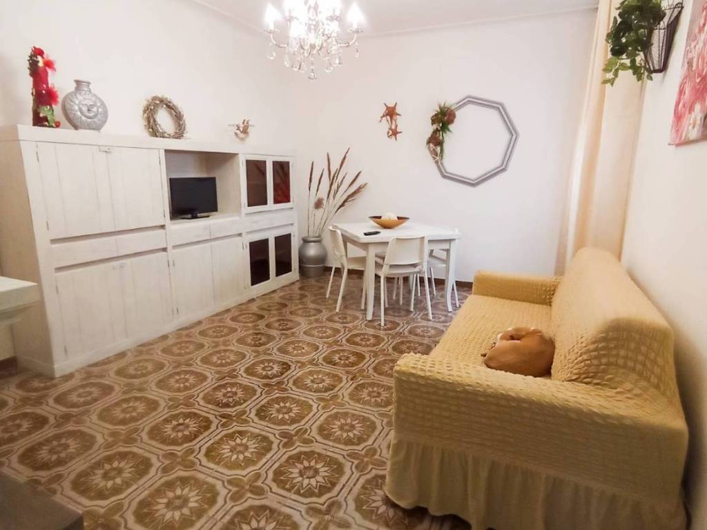 appartamento in vendita a Viareggio in zona Centro Storico